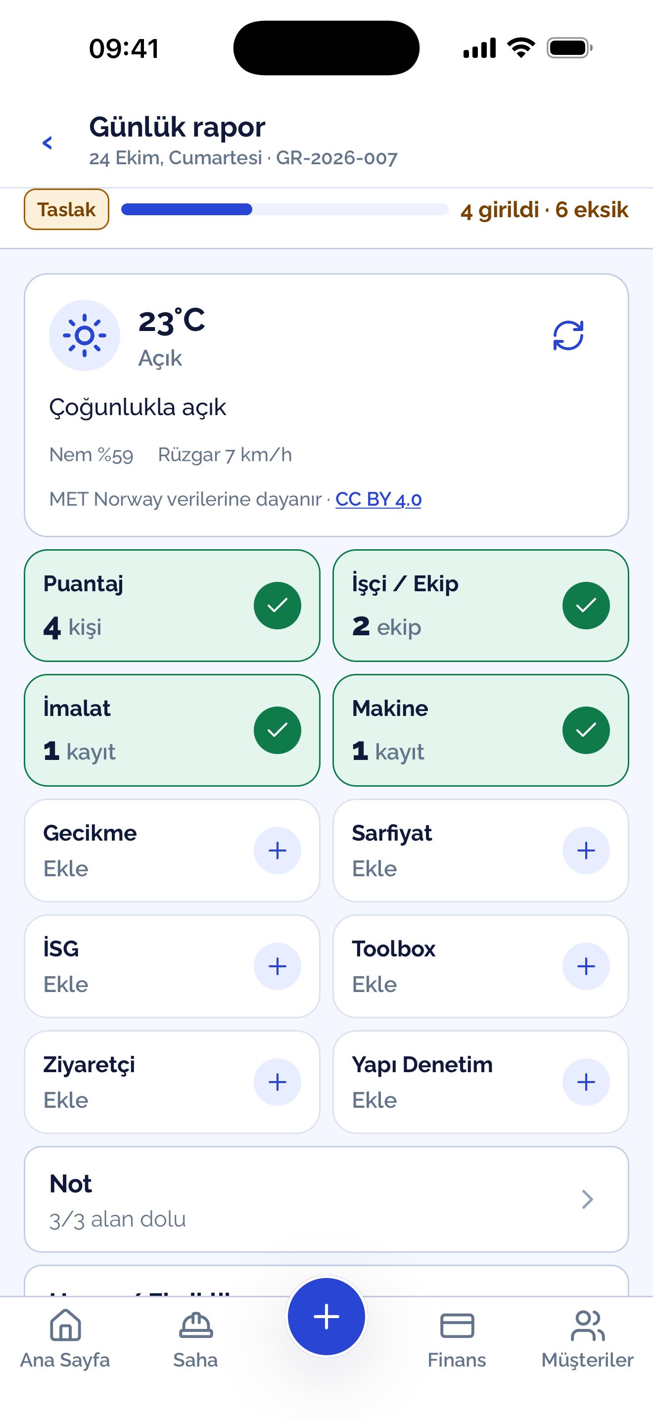 Mobil uygulamada günlük rapor ekranı.